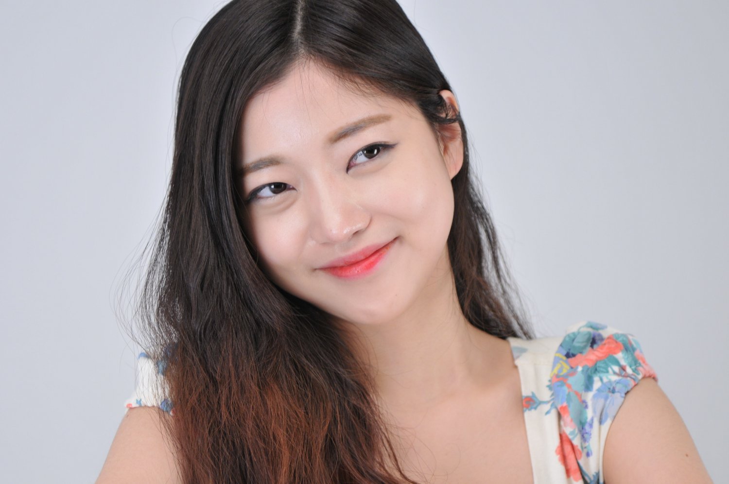 Asian model has big labia minora #9ISqijFY