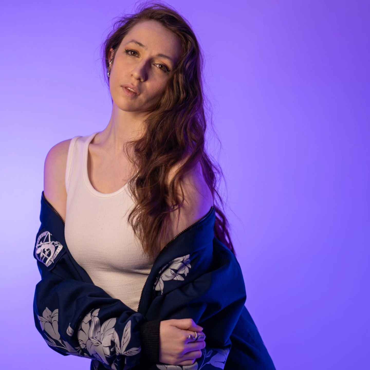 CrystAAHHL #ZoFLXdLC