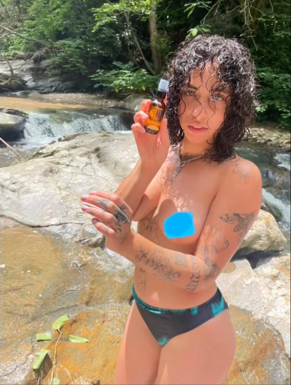 Indigo De Souza fap folder #Q9DxFzd8